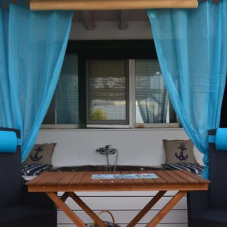 Penelope Bungalow Luxury Near To Airport